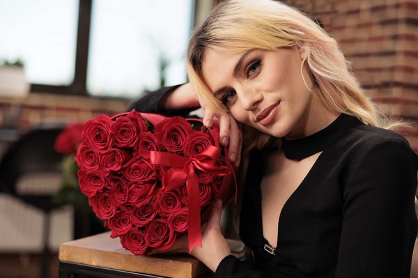 Rendez inoubliables votre Saint Valentin avec les roses éternelles